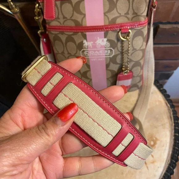 Coach Signature Heritage Stripe Crossbody Bag - Picture 9 of 12